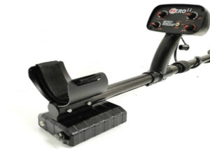 نقد و برسی فلزیاب گلدن ماسک زیرو